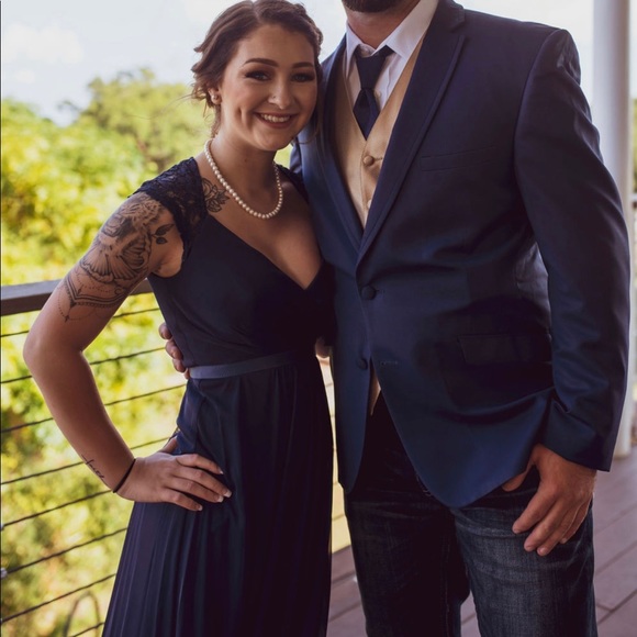 Dress - Picture 2 of 4